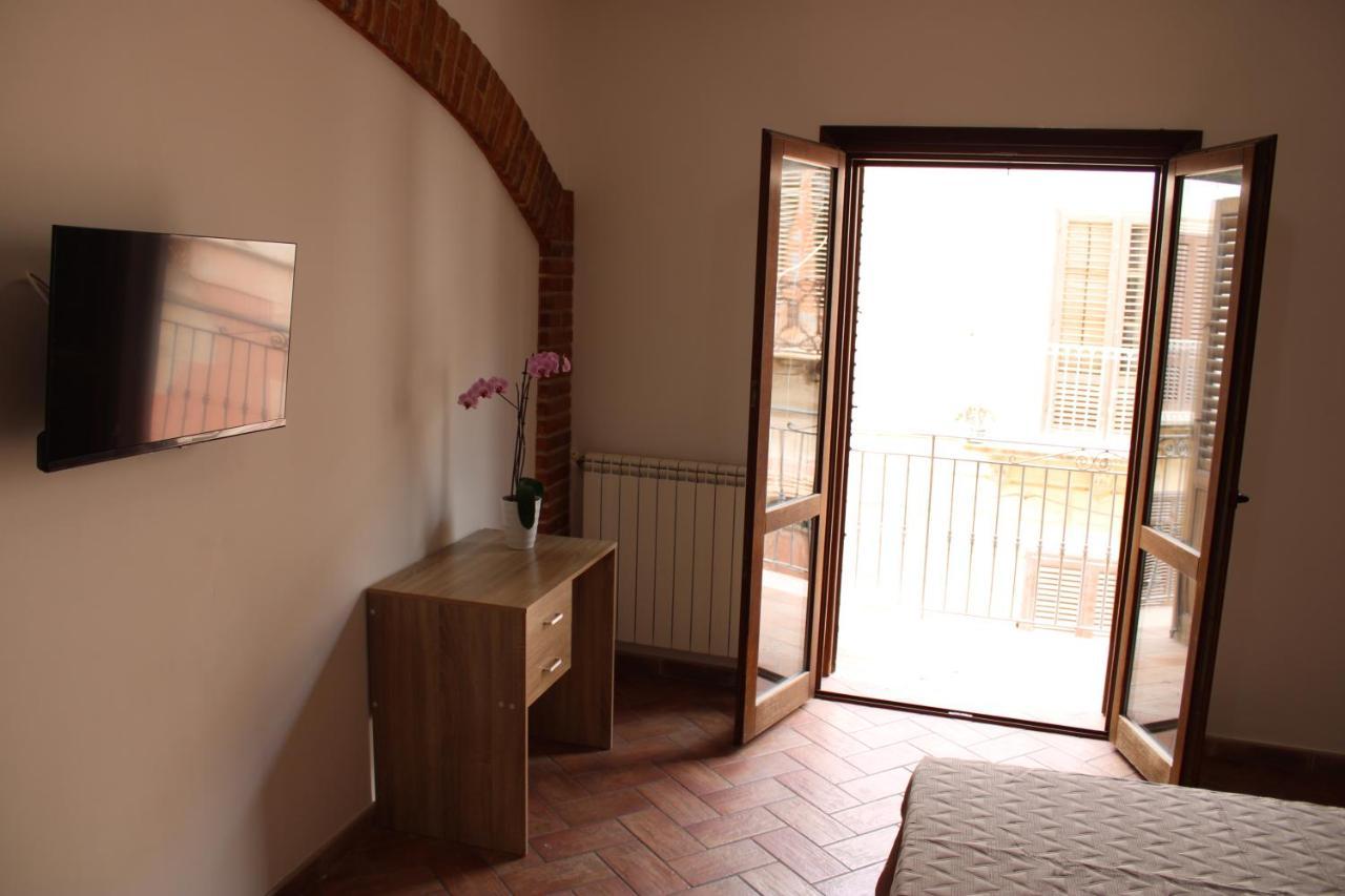 B&B Casa Giuliana バレストラーテ エクステリア 写真
