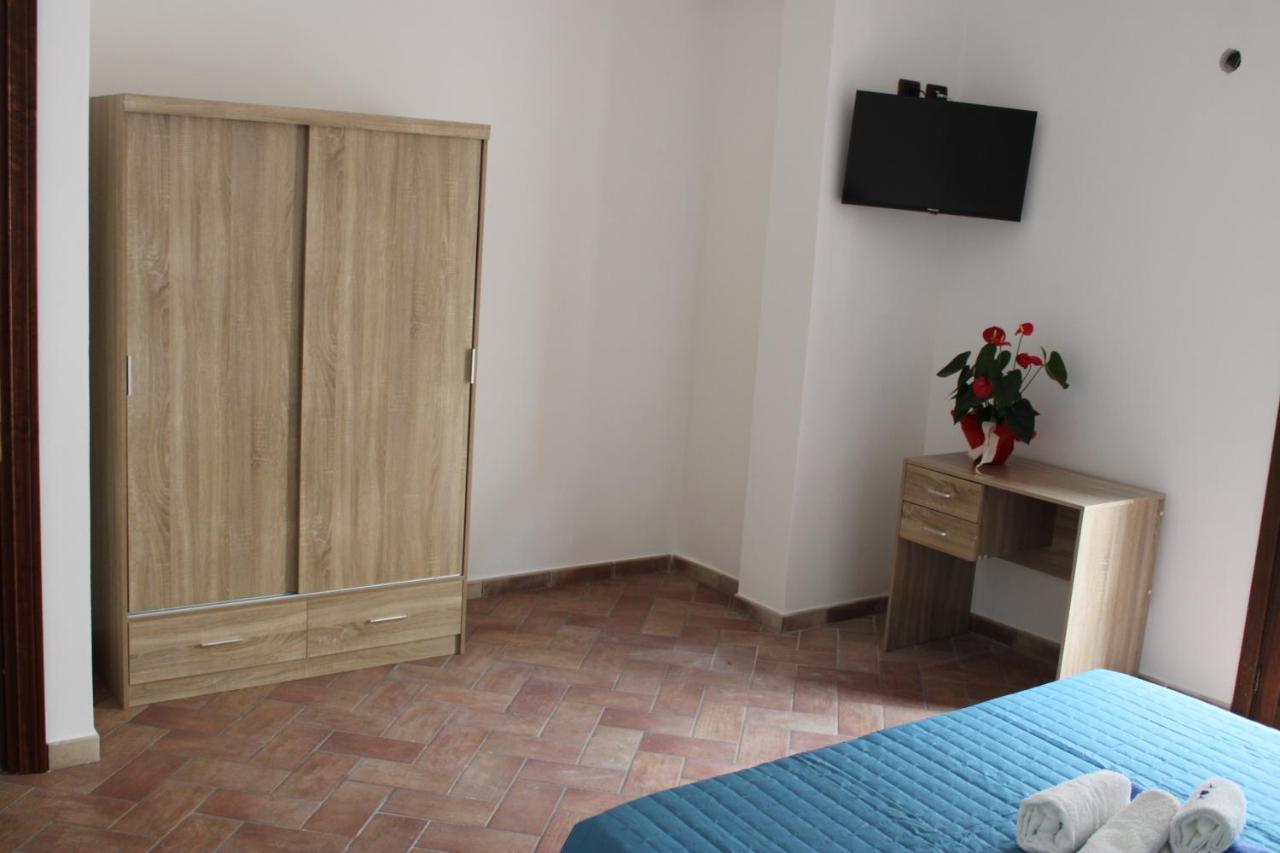 B&B Casa Giuliana バレストラーテ エクステリア 写真