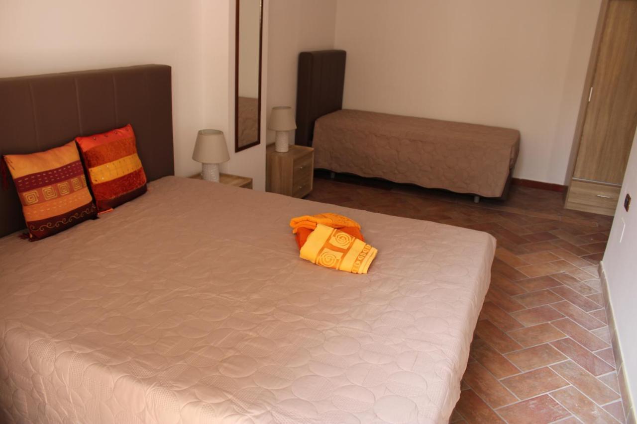B&B Casa Giuliana バレストラーテ エクステリア 写真