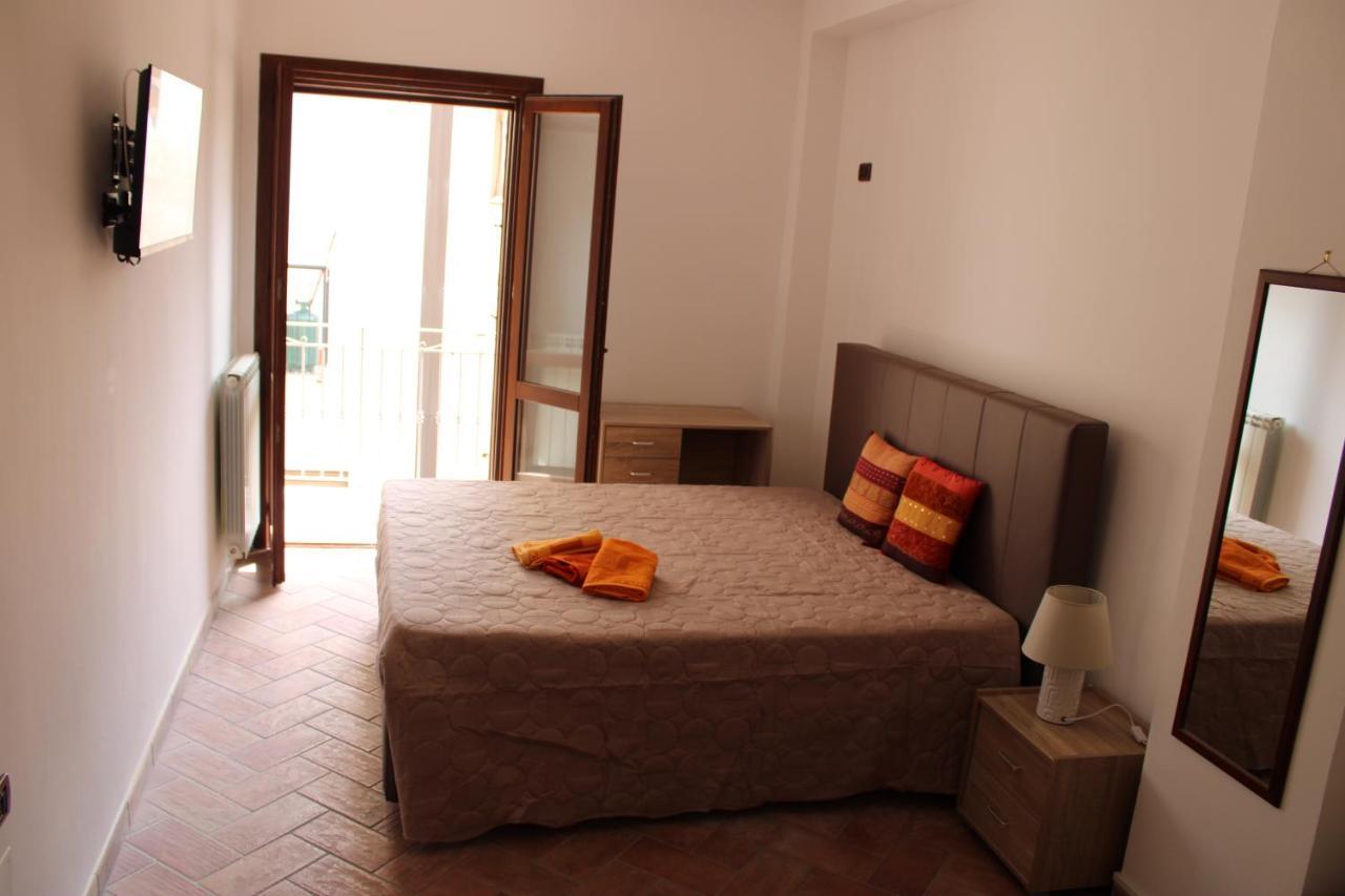 B&B Casa Giuliana バレストラーテ エクステリア 写真