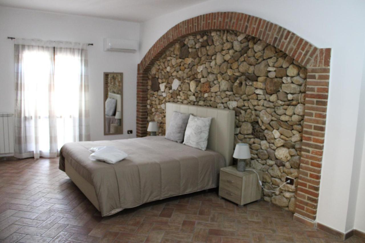 B&B Casa Giuliana バレストラーテ エクステリア 写真